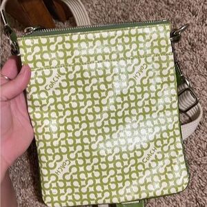 Coach crossbody green